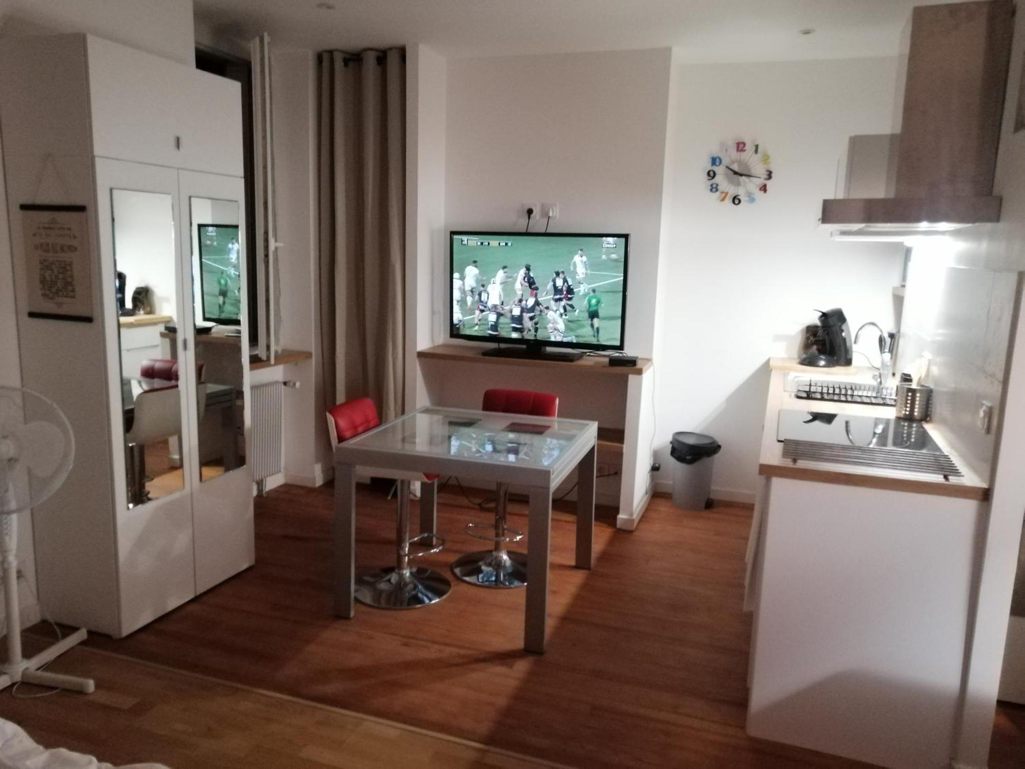 Studio Dans Maison De Ville Тулуза Екстер'єр фото